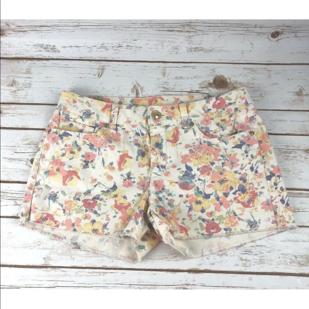 NWT LAUREN CONRAD Laguna Sunrise Floral Shorts 4 - Picture 1 of 5